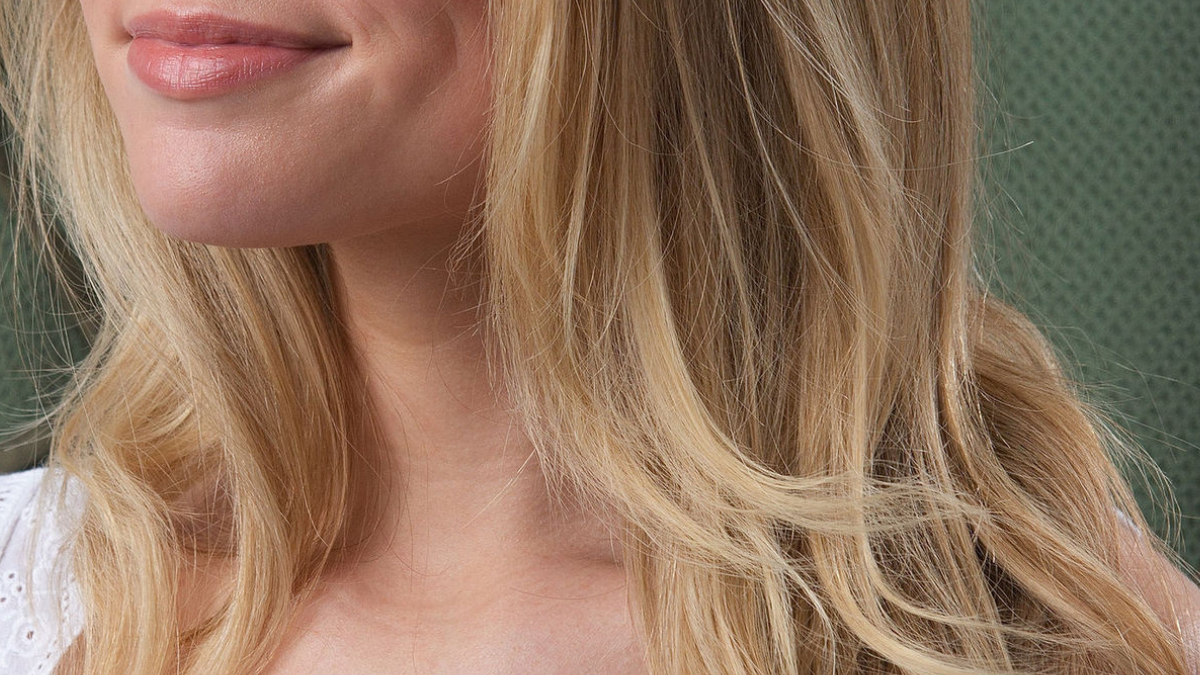 How to Make Your Hair Color Last Longer (The Drying Step Nobody Talks About)